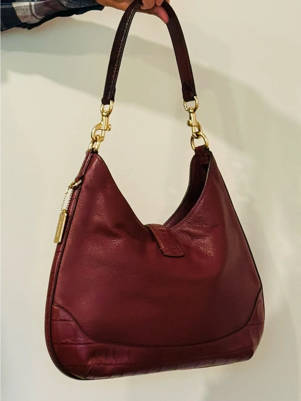 Coach Amber Hobo F48635 Burgundy Pebbled Leather Croc Trim Gold Shoulder EUC